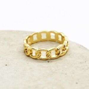 Gold Chain Link Ring